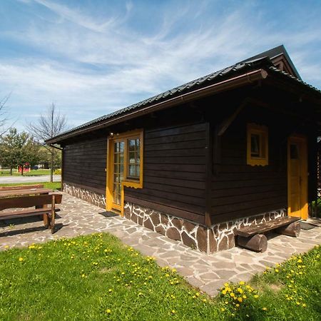 Aquapark Tatralandia Chatka 118 Liptovsky Mikulas Exterior photo